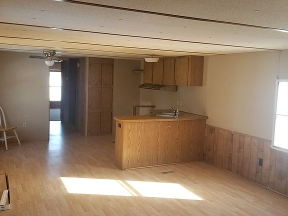 2nd image of 310 N Preston St