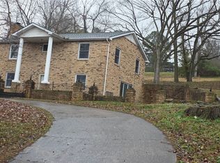 804 Smith Dr, Harrison, AR 72601