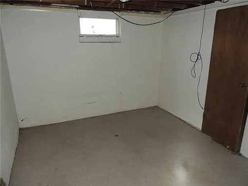 3600 NE 54th Ter — Photo 10