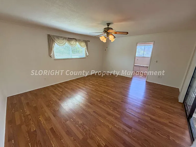204 Ruby Ln — Photo 24
