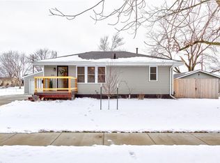 210 SW Westlawn Dr, Ankeny, IA 50023