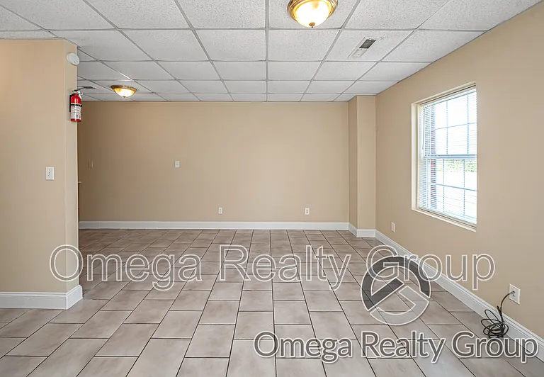 314 Percy St — Photo 8