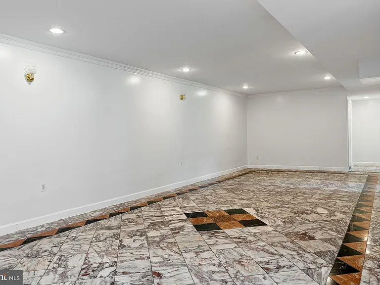 11325 Bacon Race Rd — Photo 38