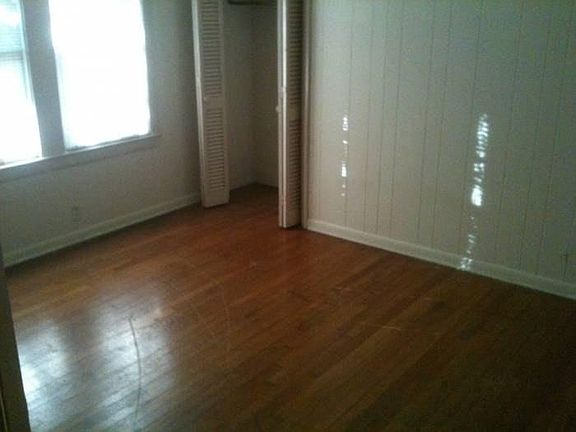 2nd image of 3418 N Monroe St