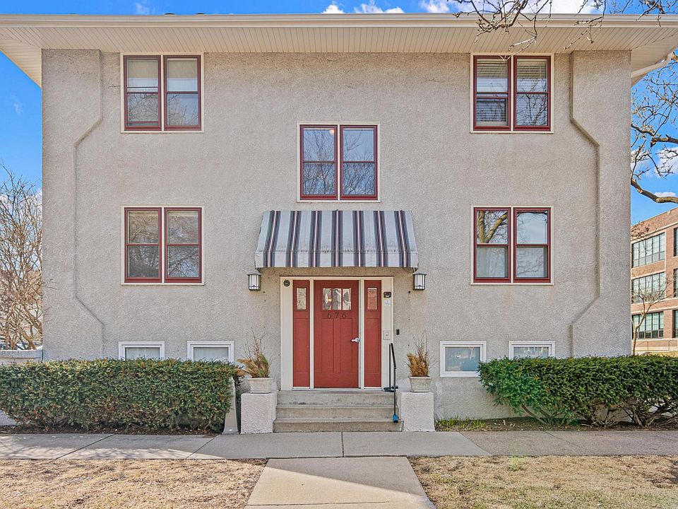 1st image of 676 Ashland Ave APT 1
