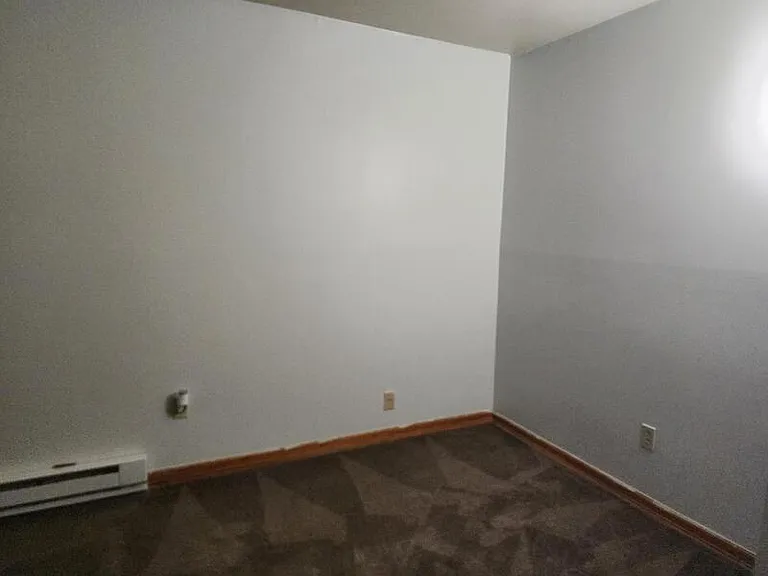 25 Alexander Dr #40 — Photo 3