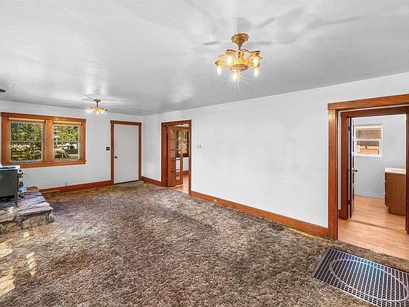 5th image of 416 N Taylor Street