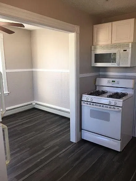 2 bed, 2.0 bath, 850 sqft, $1,600 — Photo 4