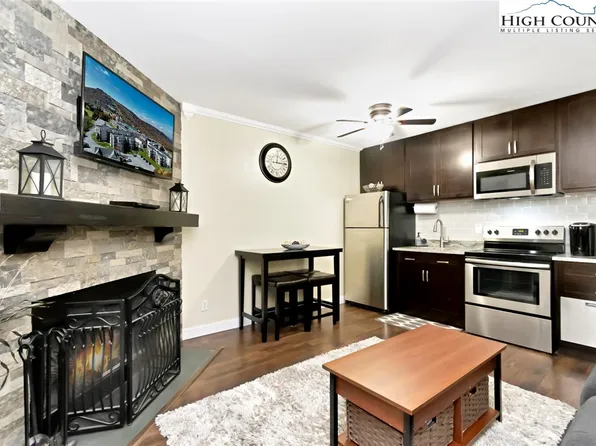 301 Pinnacle Inn Road #3230, Banner Elk, NC 28604