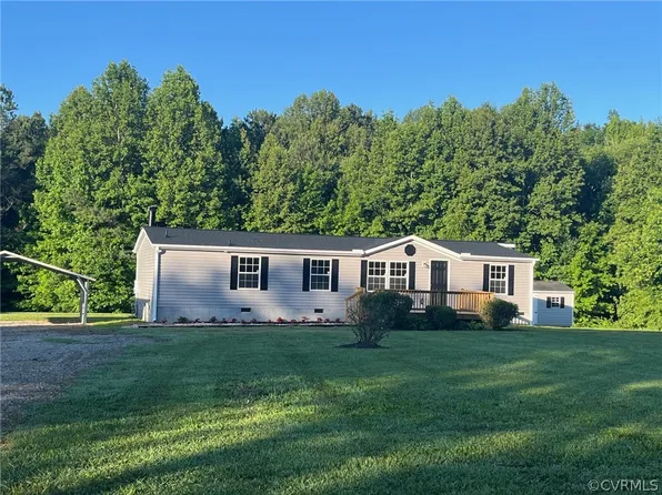13801 Lodore Rd, Amelia Court House, VA 23002
