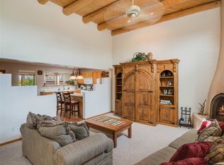 7535 Kachina Loop, Santa Fe, NM 87507
