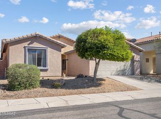 8120 N Wayward Star Dr, Tucson, AZ 85743