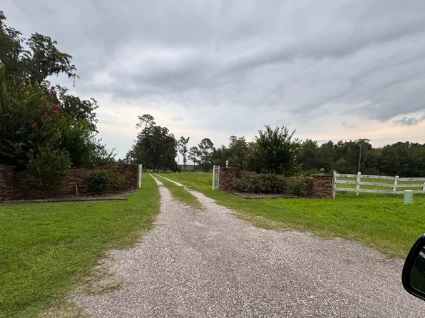 9763 SW 69th Way, Lake Butler, FL 32054