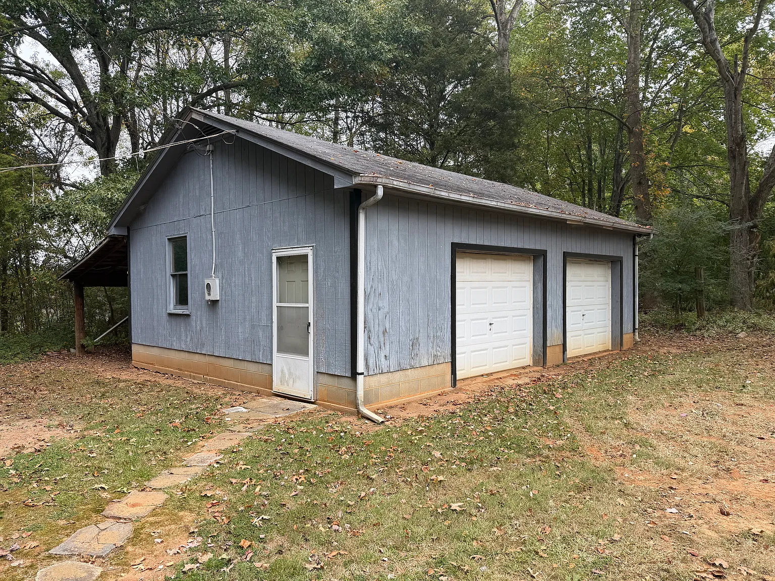 3 bed, 1560 sqft, $1,150 — Photo 3