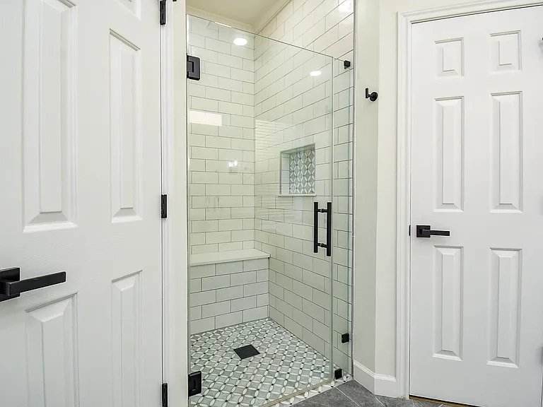 22707 Ravens Lake Dr — Photo 17