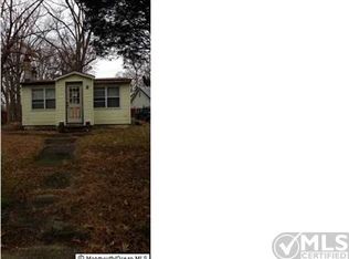 9-11 E 3rd St, Howell, NJ 07731