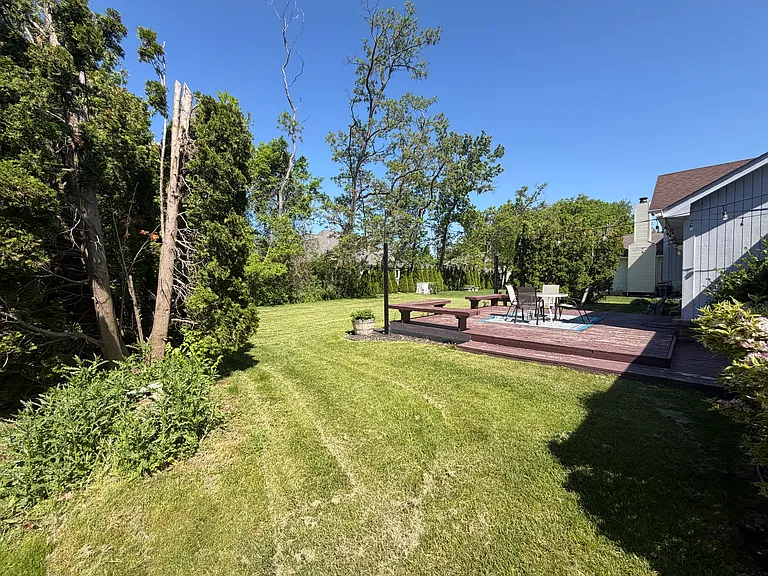 741 Kentucky Dr — Photo 5