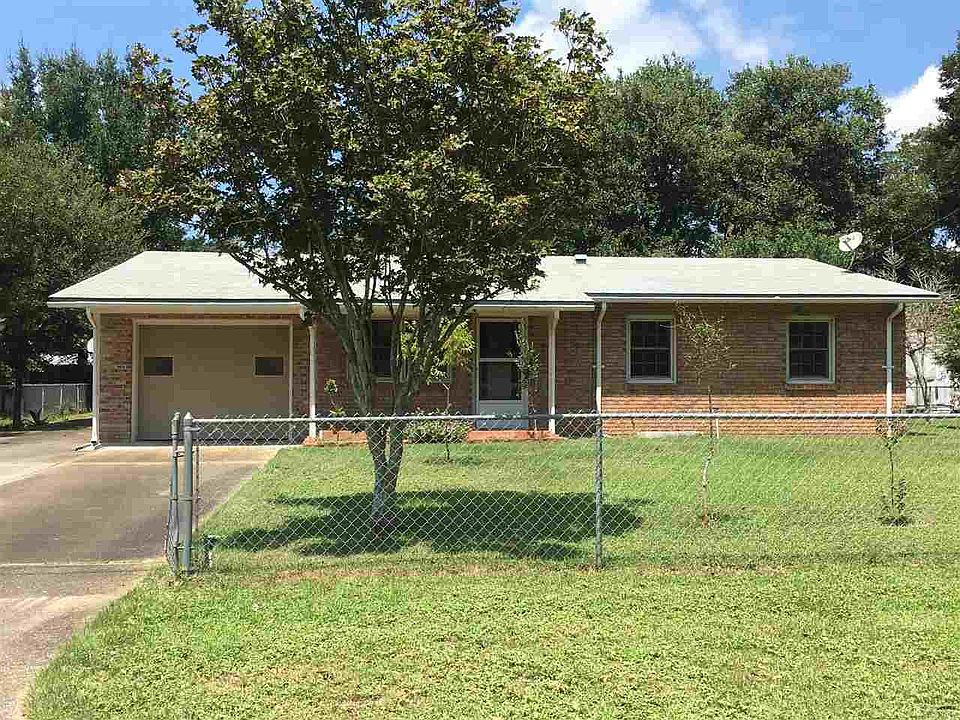 1st image of 4684 Poinciana Dr
