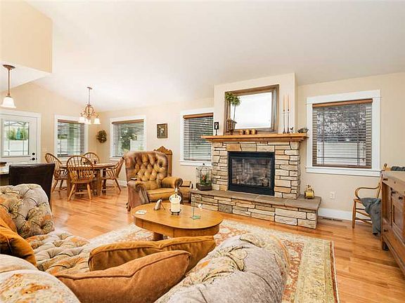 2nd image of 6305 Masters Blvd