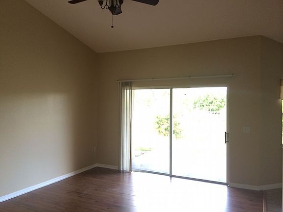 5th image of 11801 Clair Pl