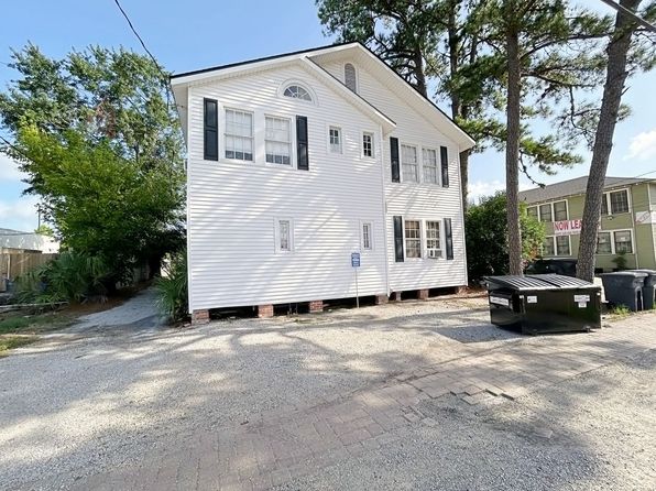 149 E State St APT 2