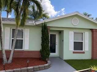 924 CUMBERLAND Terrace, Davie, FL 33325