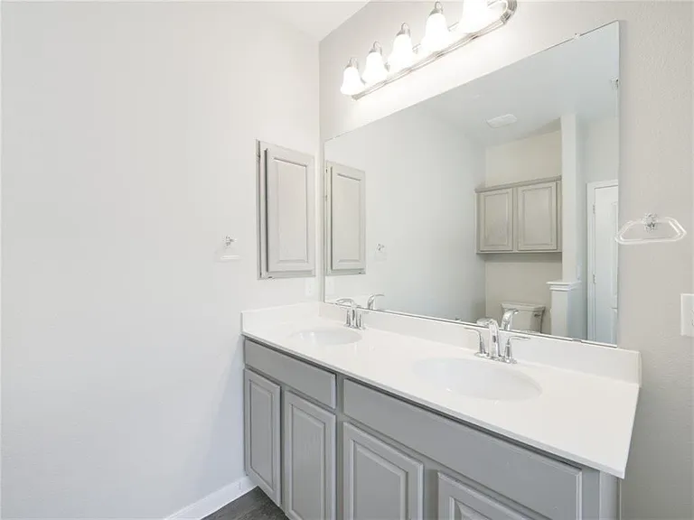 12112 Timber Arch Ln — Photo 18