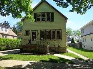 8545 Fernald Ave, Morton Grove, IL 60053