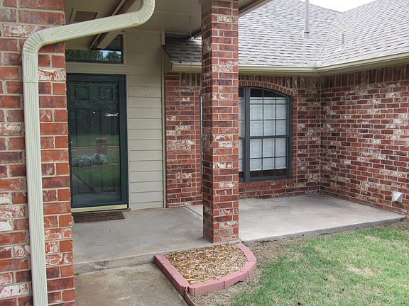 3rd image of 1149 Bradford Pl