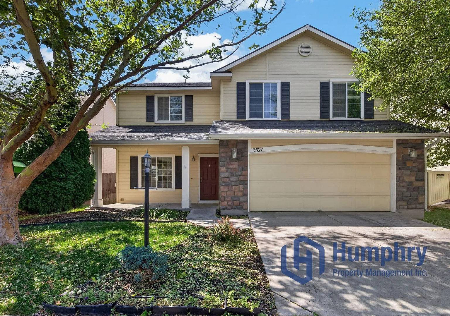 Nice home located in SE Boise near Les Bois Jr. High — Photo 2