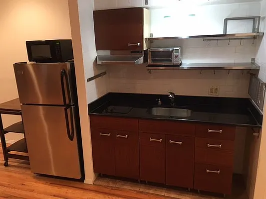 Rented by New York Manhattan Real Estate Incorporated | media 30