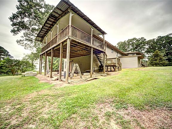 2nd image of 433 N Lake Dr