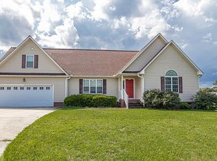 104 Martha Jeans Pl, La Grange, NC 28551