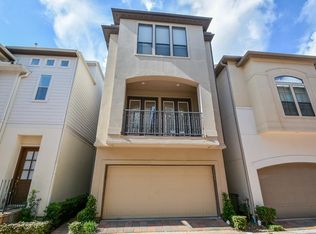 2825 Sherwin St, Houston, TX 77007