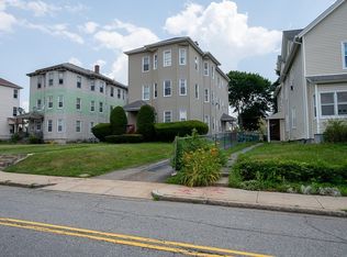 151 Vernon St, Worcester, MA 01610