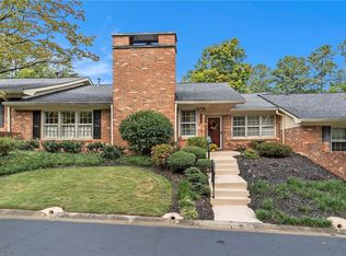 6409 W Deer Hollow Way, Peachtree Corners, GA 30092