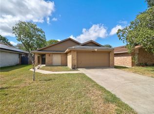 4621 Sierra Blanca Blvd, Corpus Christi, TX 78413