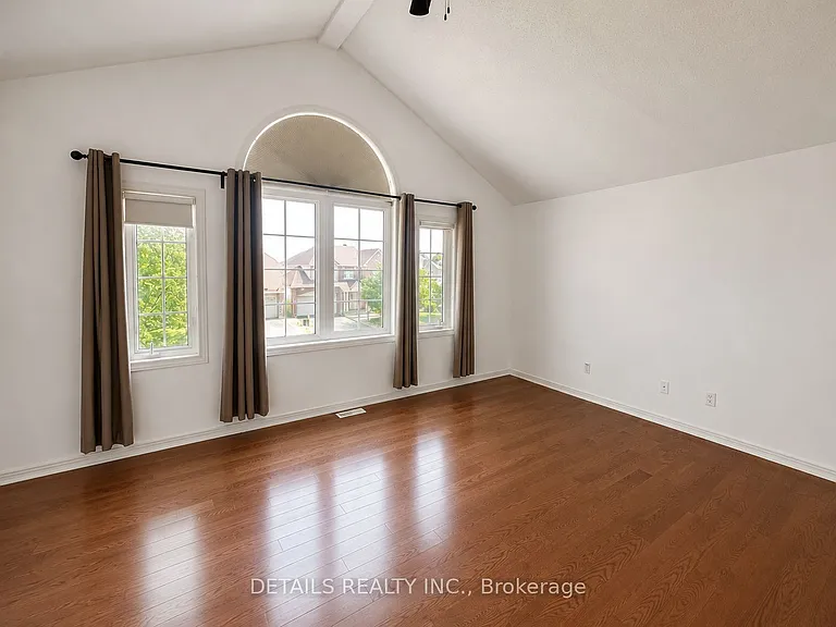 78 Deerfox Dr — Photo 2
