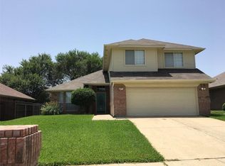 1033 Westgrove Dr, Saginaw, TX 76179