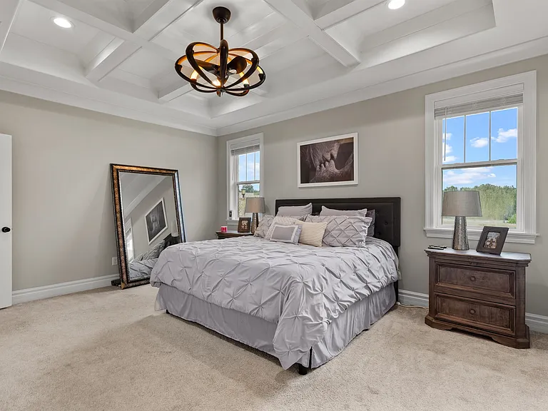 301 Rosedown Ln — Photo 13