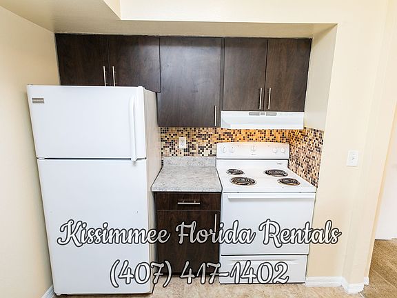 3rd image of 421 Fountainhead Cir Unit 111