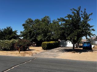 7623 Oxford Ave, Hesperia, CA 92345