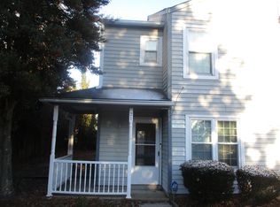 21 Bayview Ct, Hampton, VA 23664