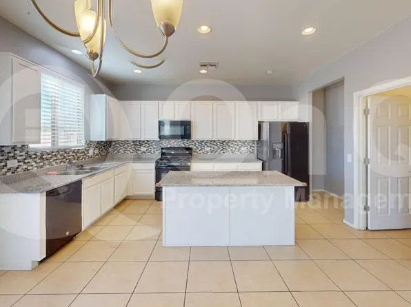 6168 W Bandelier Ct, Tucson, AZ 85742