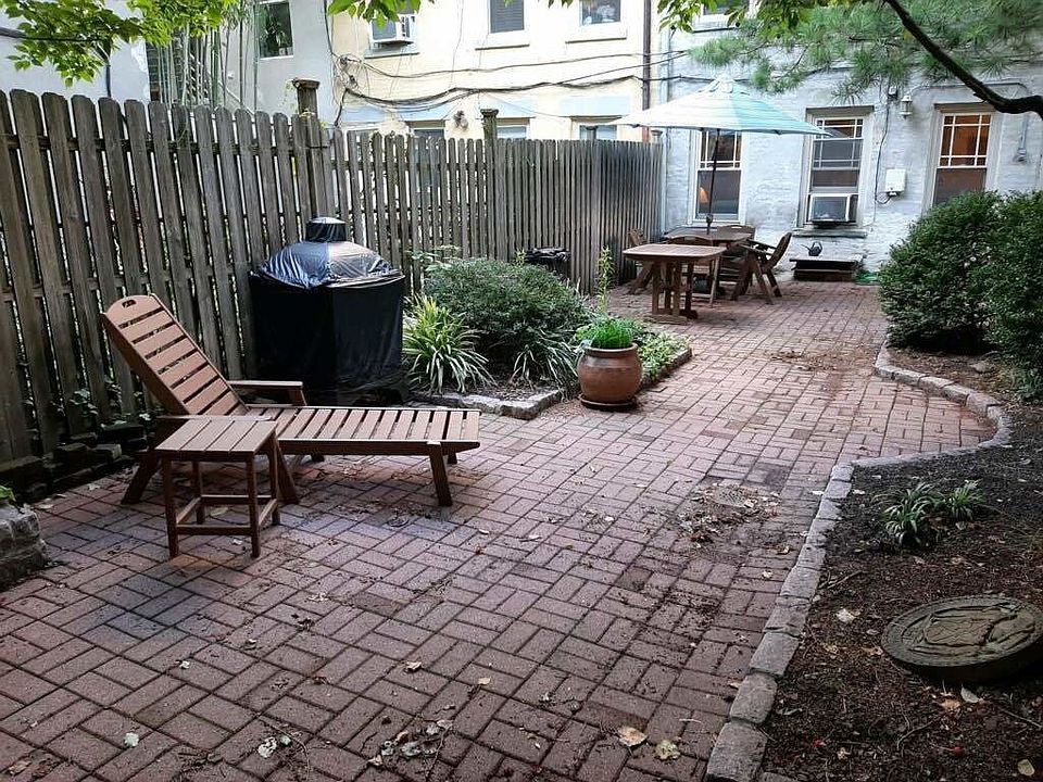 1st image of 45-08 11th St #2
