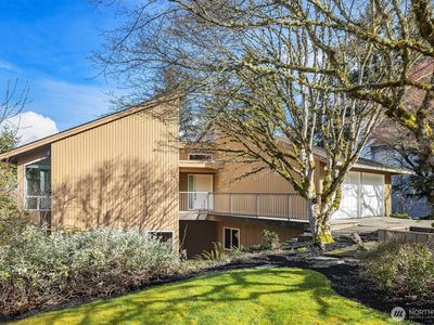 13800 SE 43rd Street, Bellevue, WA, 98006