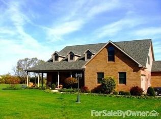 445 Wilson Rd, Troy, OH 45373