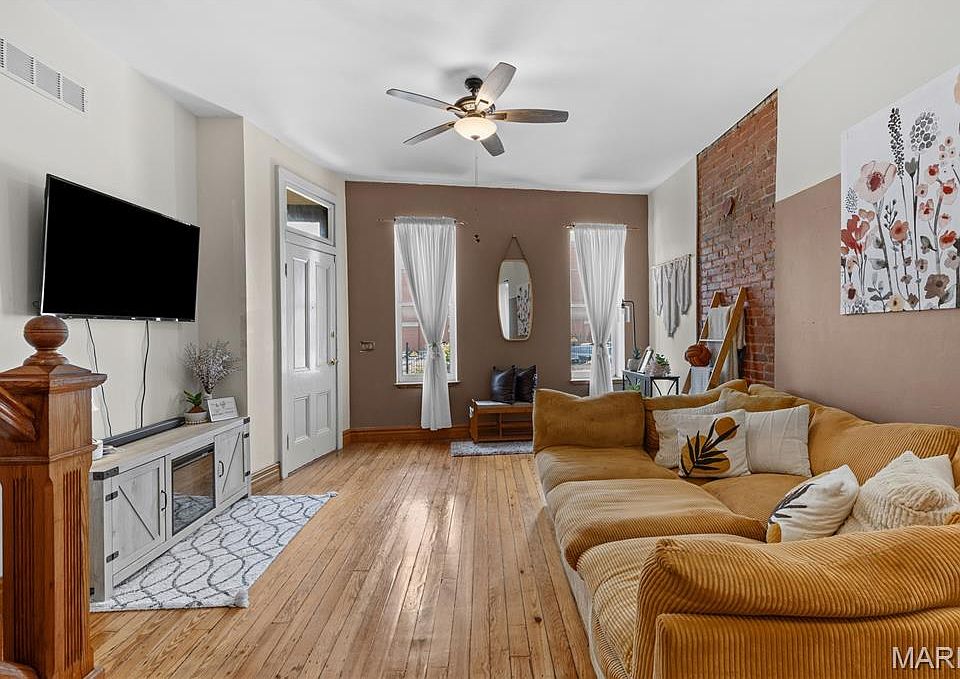 1st image of 1115 Lynch St