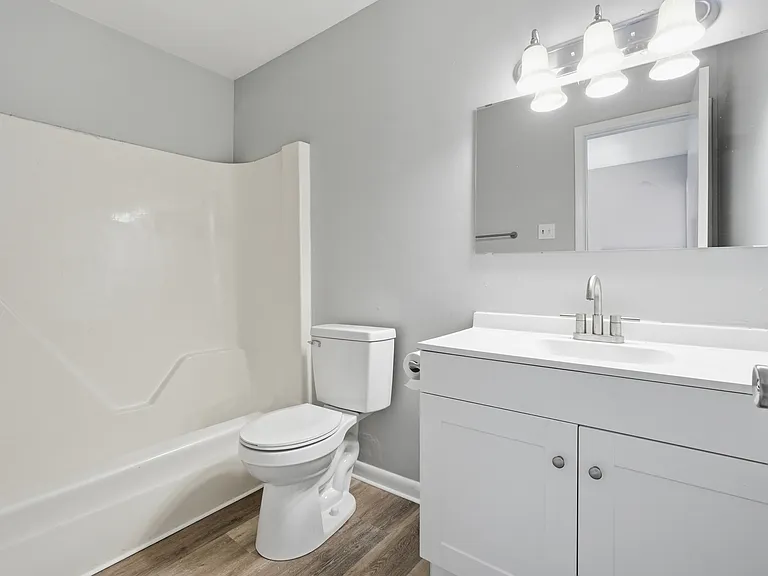 1554 Monterry Pl — Photo 4