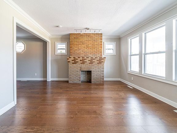 5th image of 766 Kelton Ave